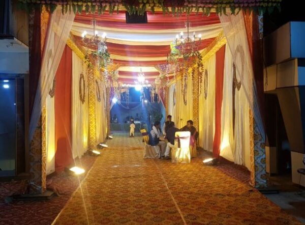 RK Galaxy -Best Hotel In kanpur - Image 2