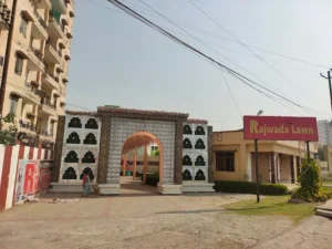 Rajwada Lawn
