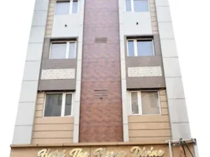 Hotel The Heera Divine