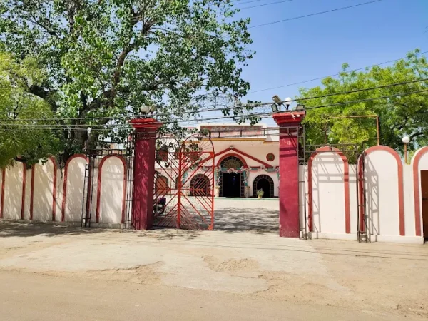 Roop Vijay Guest House - Image 2