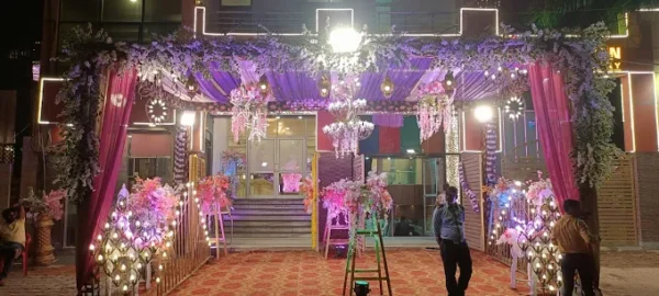 Shri Vrindavan Galaxy - Image 10