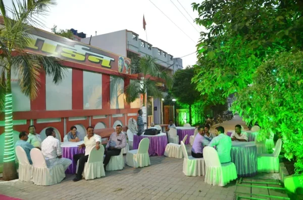 Paras Garden Marriage Lawn - Image 2