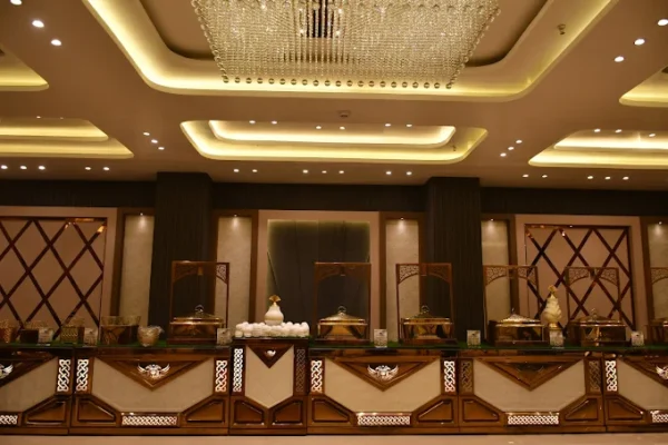 Hotel Majestic Grand - Image 2