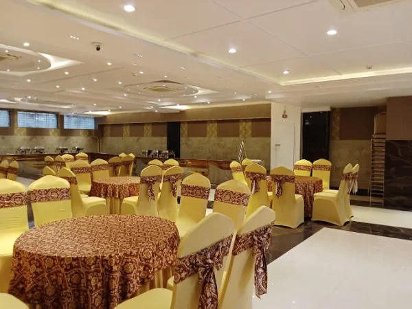Shree Dev Villa Hotel, Banquet Hall - Image 2