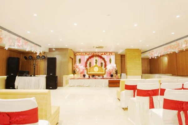 Grand Geet Hotels - Image 2