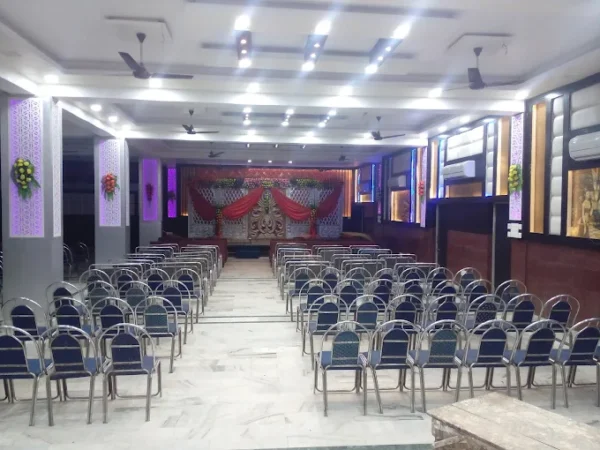 Kamleshwaram Guest House - Image 4