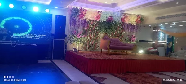 K. S. Palace Guest House - Image 2