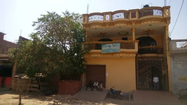 Ratan Palace