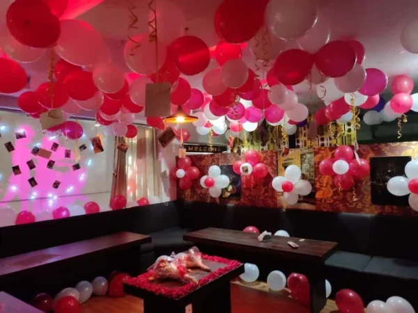 The Urban Grub - Restro Lounge and Banquet - Image 3