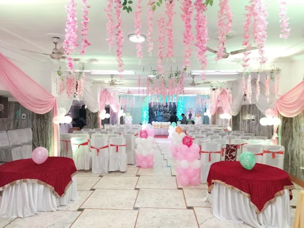 Hotel Chanakya - Image 2