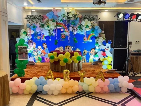 Shri Ganpati Sweets And Lawn - Image 2