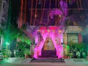 Hotel Amanda - Rooms & Banquet