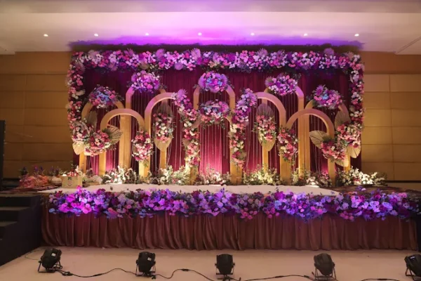 New Rahul Castle Banquet And Lawn - Image 4