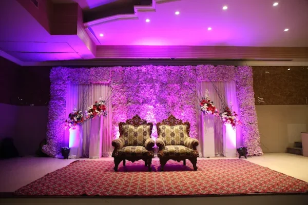 RAGHUSHEELA GUEST HOUSE - Image 4