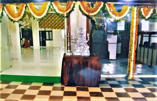 Shri Lagan Banquet Hall - Image 4