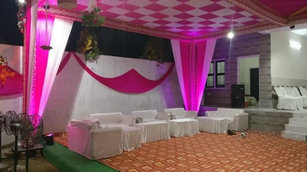 Sharda kuti party lawn - Image 4
