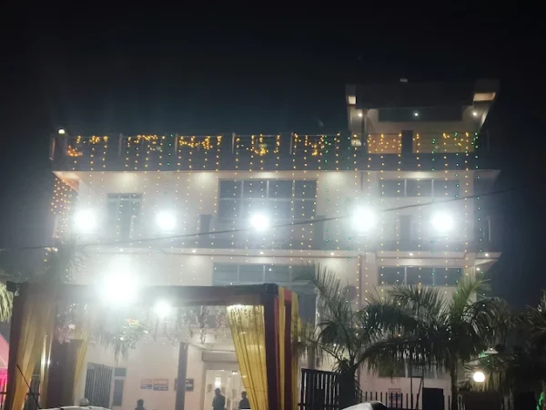 SIYA PALACE - Image 4