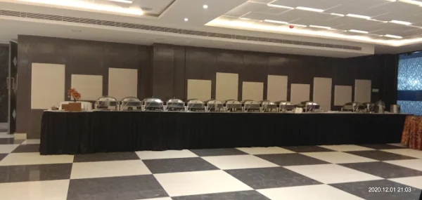 The JS Residency Hotel Kanpur - Image 5