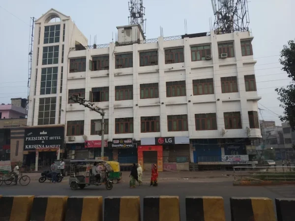 The President Hotel and Krishna Banquet - Image 7