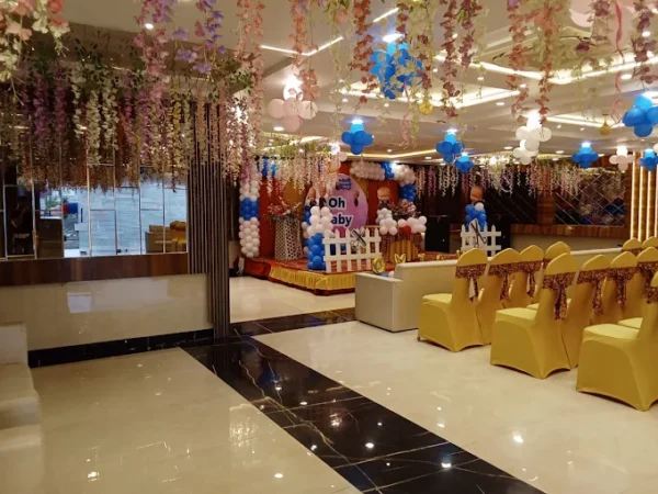 Shree Dev Villa Hotel, Banquet Hall - Image 6