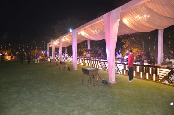 Jalsa Resort - Image 2