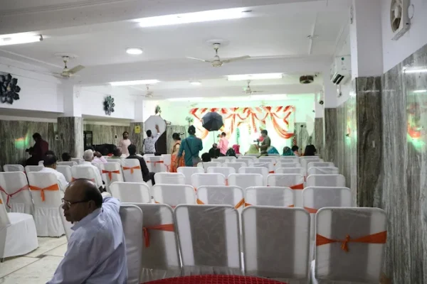 Hotel Chanakya - Image 3