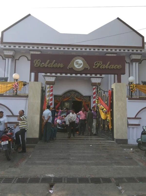Golden Palace - Image 14
