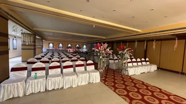 Hotel Shelter Charbagh Lucknow - Image 5