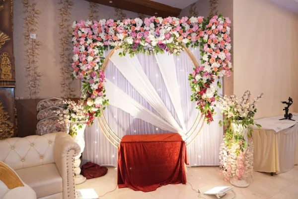 Royale Orchids Banquets & Suites - Image 4