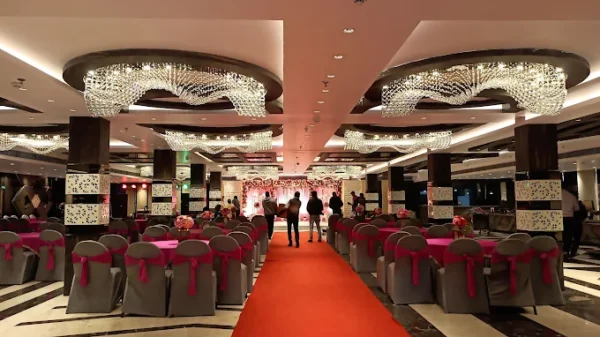 Hotel Crossroad - Lucknow - Image 3