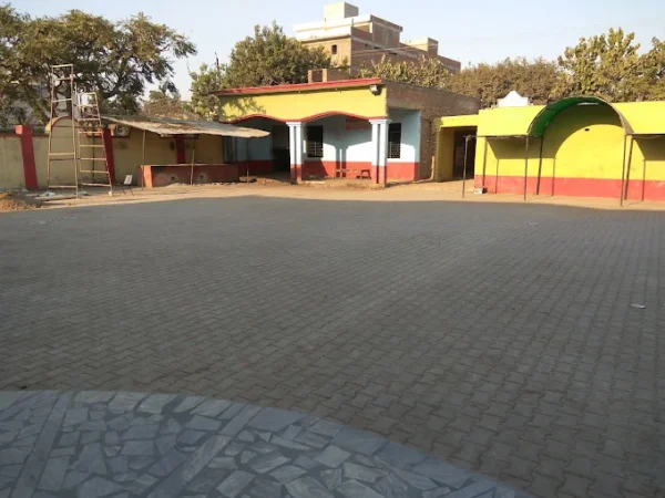 Harlal dham Guest House - Image 5