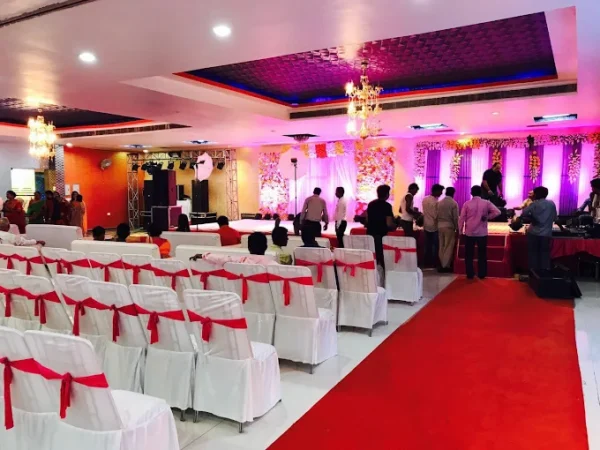 Zaarang Inn Hotel & Banquet - Image 2
