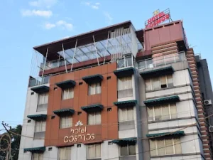 Hotel Cosmos
