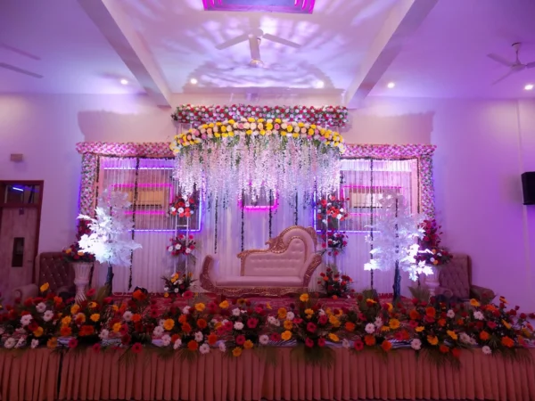 Chandra Pushp Palace ( C P Palace) , Banquet Halls in agra,Paying Guest House in agra,plywood dealer - Image 5