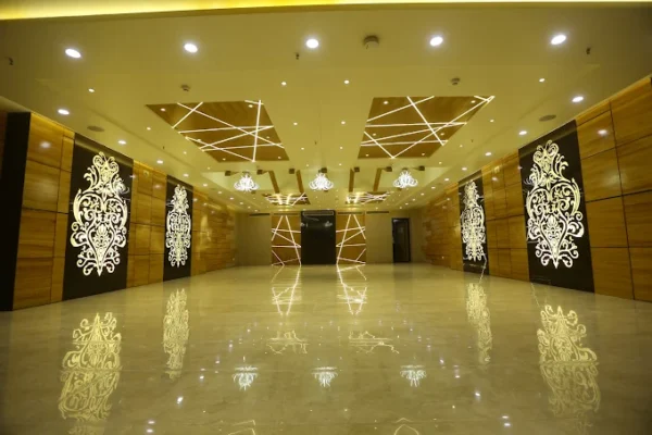 Hotel Gurveer Royal - Image 7