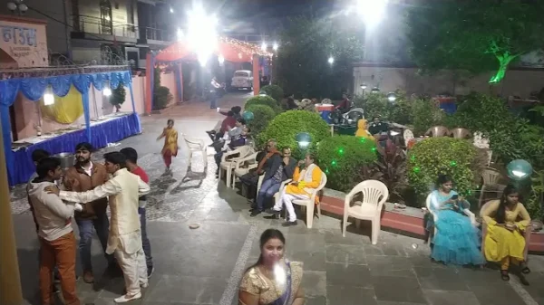 Chandra Guest House - Image 2
