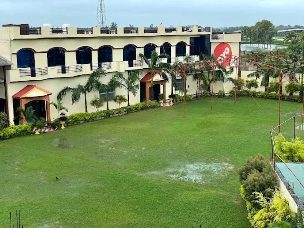 Satya Shiv Resort