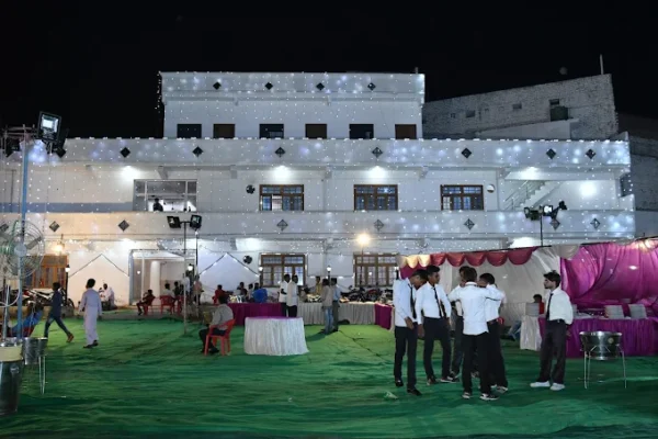 Gomti Lawn - Image 3