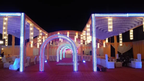 V D Lawns - Image 3