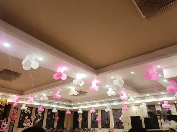 Olive Garden Banquet - Image 2