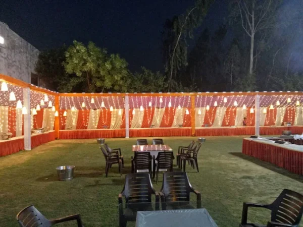 Azad Guest House - Image 4