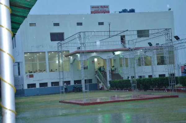Madan Palace Farm House - Image 3