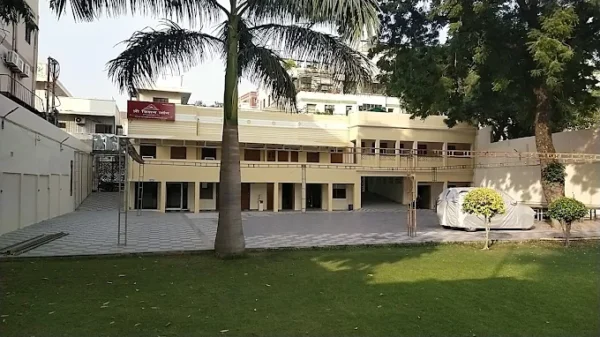 Shri Kishan Lawn
