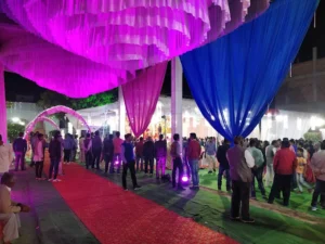 Paras Lawn