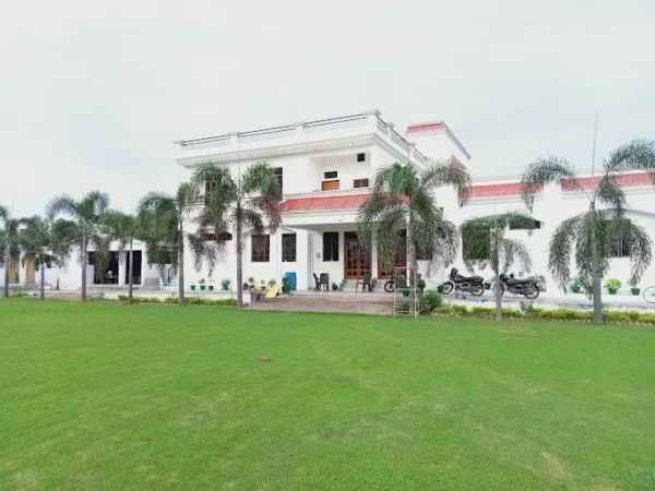 Ratna Marriage Lawn - Image 5