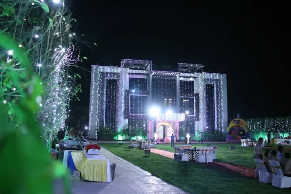 Mahalakshmi Banquets & Marriage Lawn - Image 6