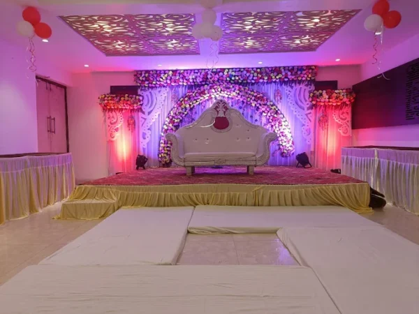 Hotel Varanasi Palace - Image 2