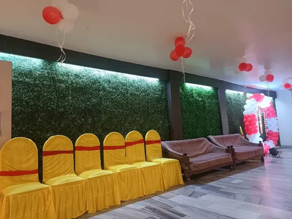 Hotel Varanasi Palace - Image 3