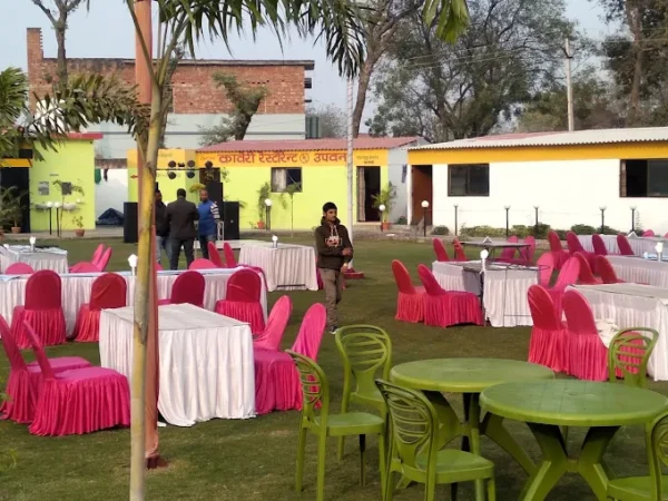 Kaveri Restaurant & Upavan - Image 2